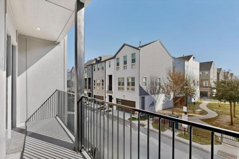 2557 Carmelita Street Dallas TX 75212