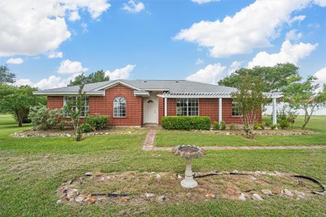 689 Lcr 662 Kosse TX 76653
