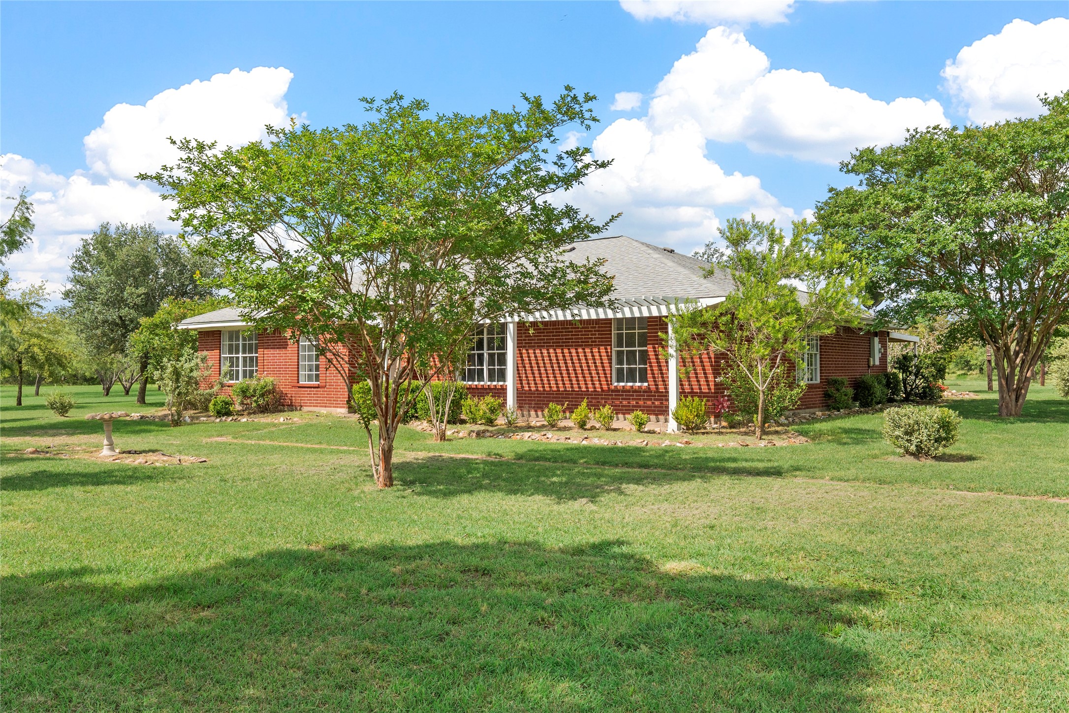 689 Lcr 662 Kosse TX 76653