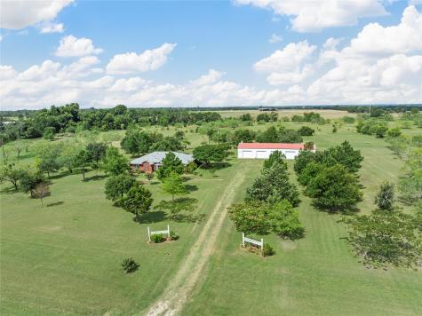 689 Lcr 662 Kosse TX 76653