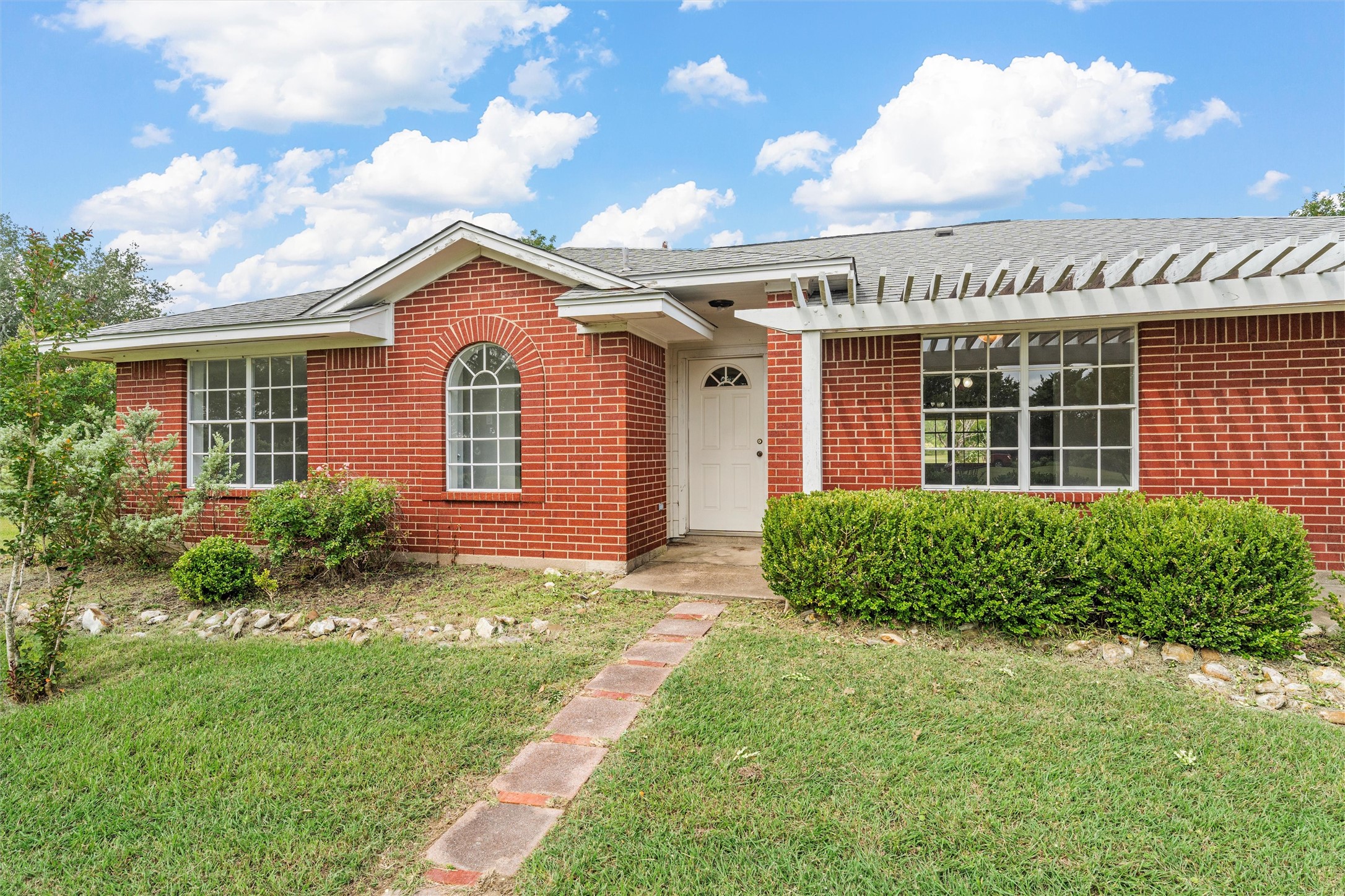 689 Lcr 662 Kosse TX 76653