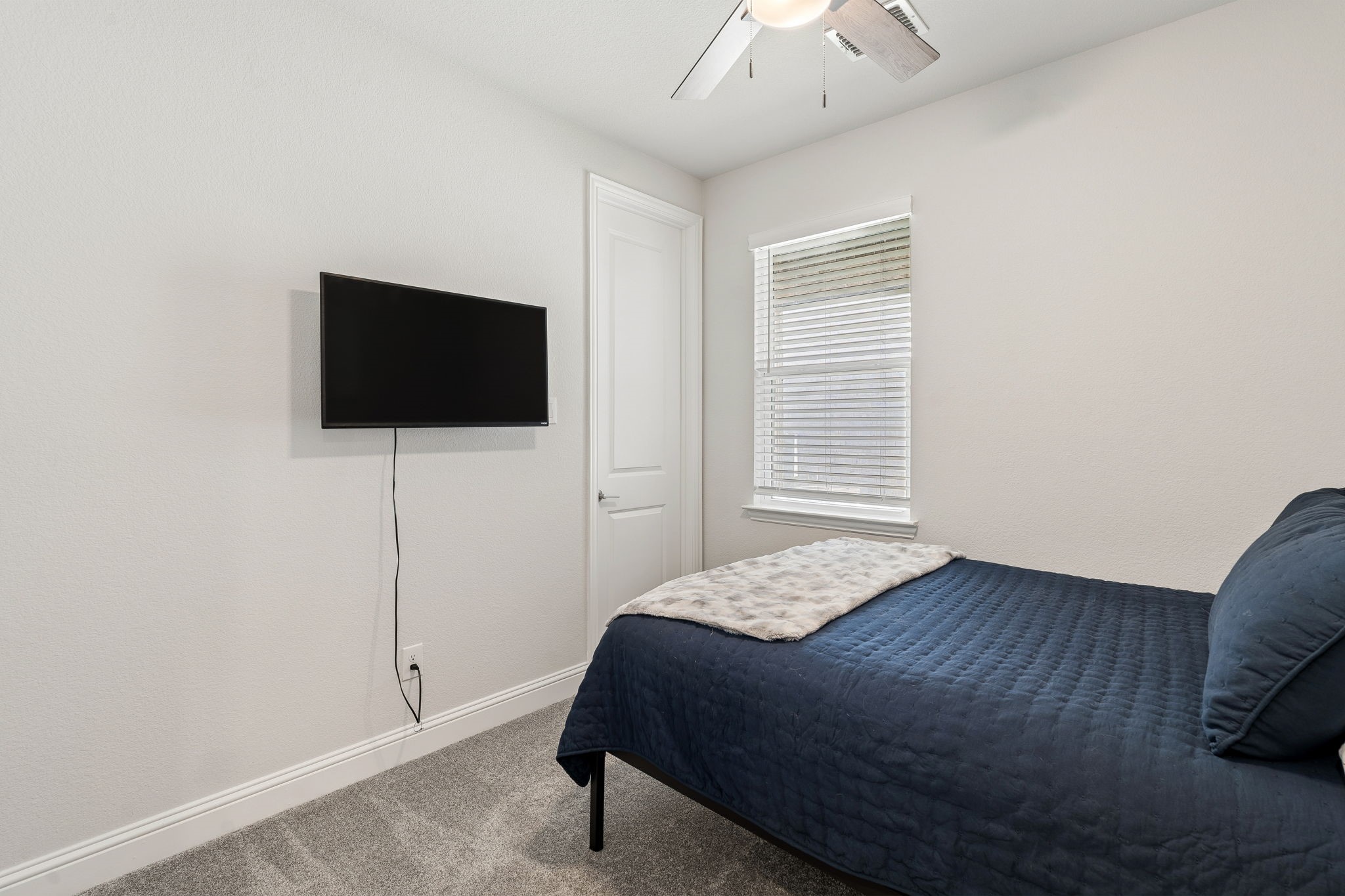 407 Holly Road Little Elm TX 75068