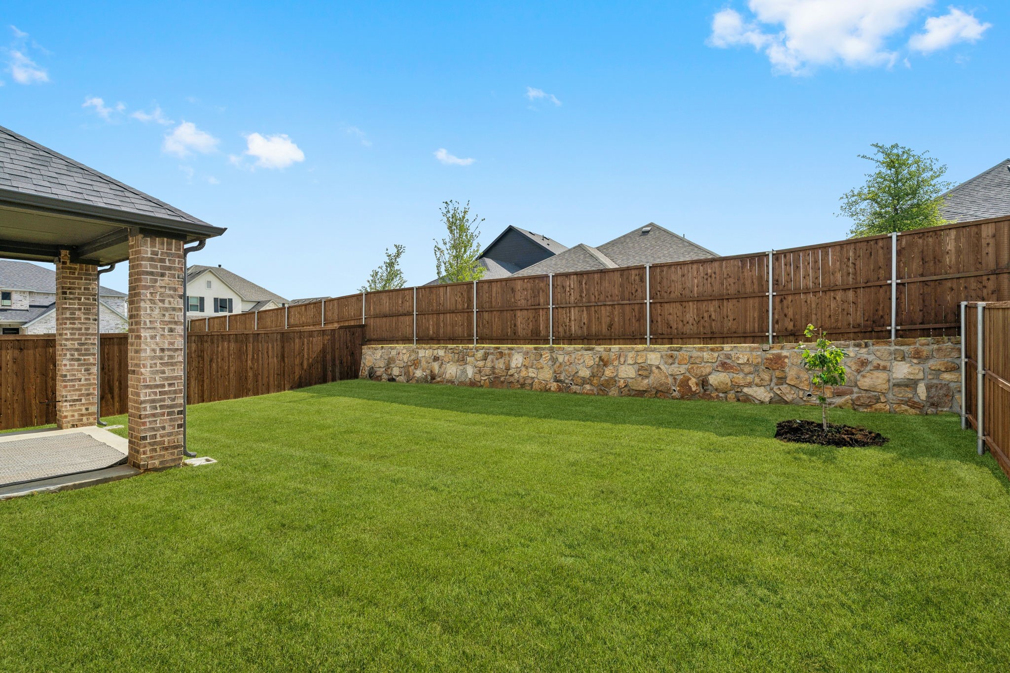 407 Holly Road Little Elm TX 75068