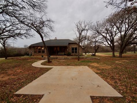 816 N College Street Bryson TX 76427
