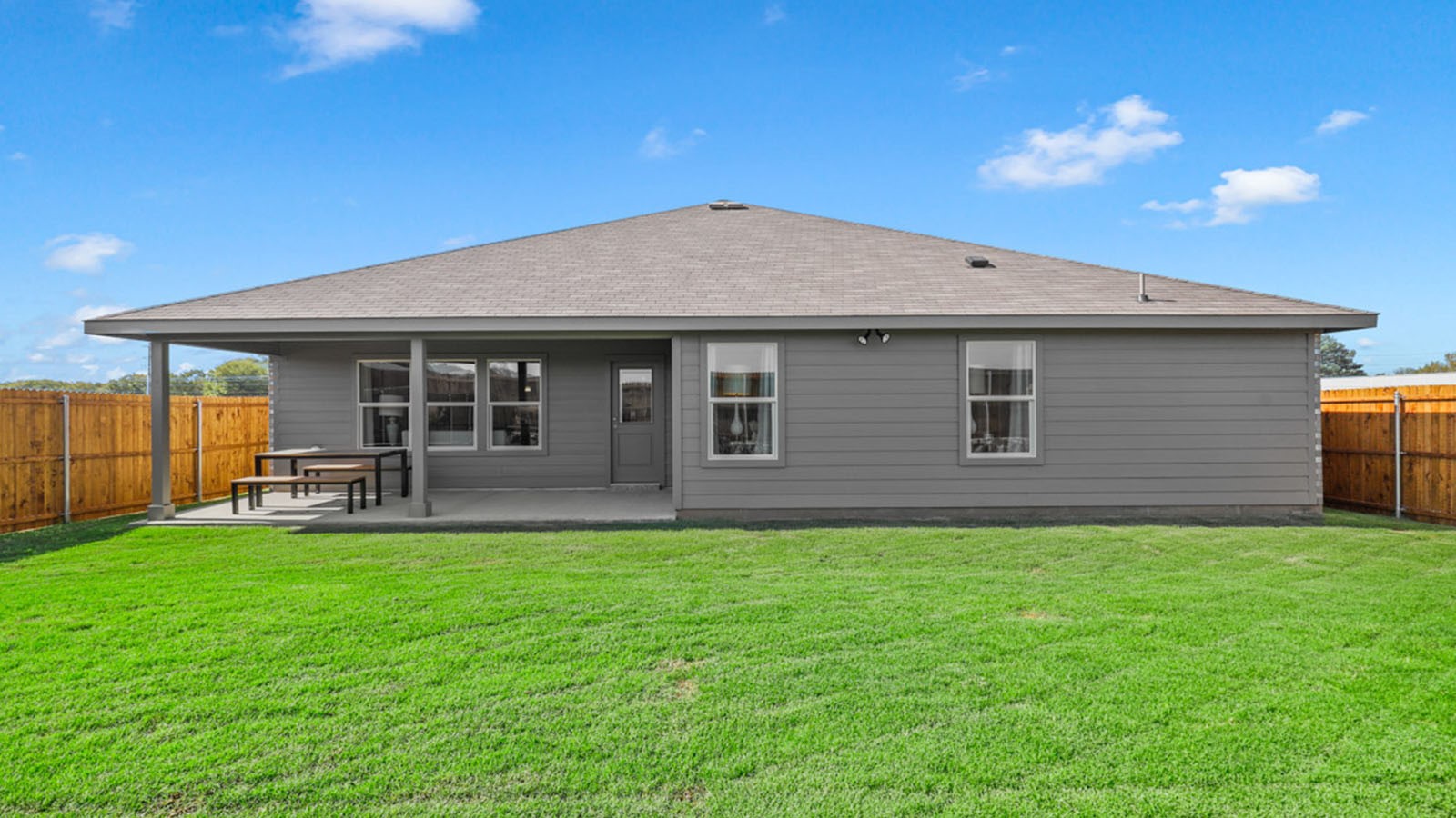 10389 Sarasota Street Grand Prairie TX 76065