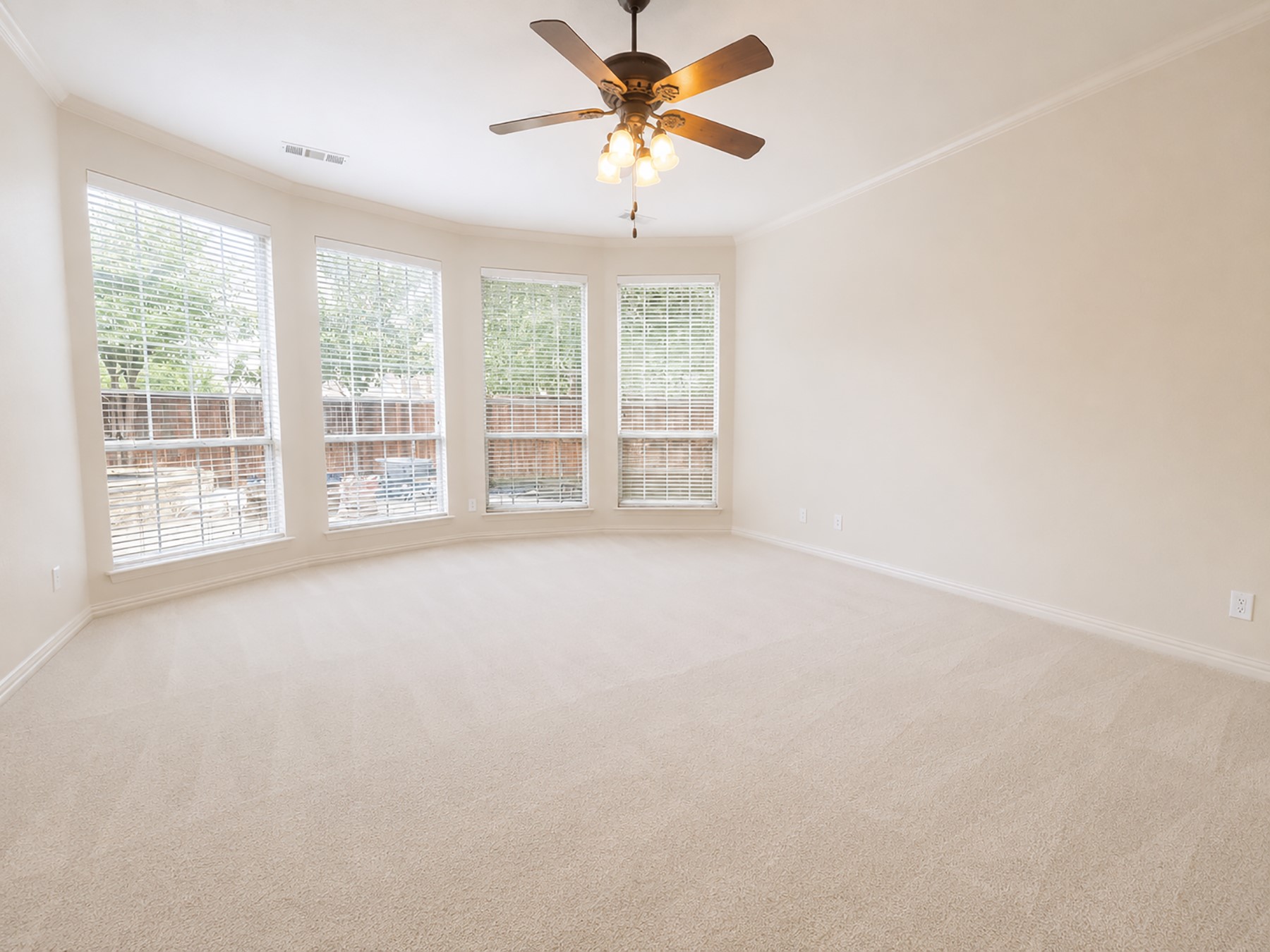 8317 Victoria Lane Lantana TX 76226