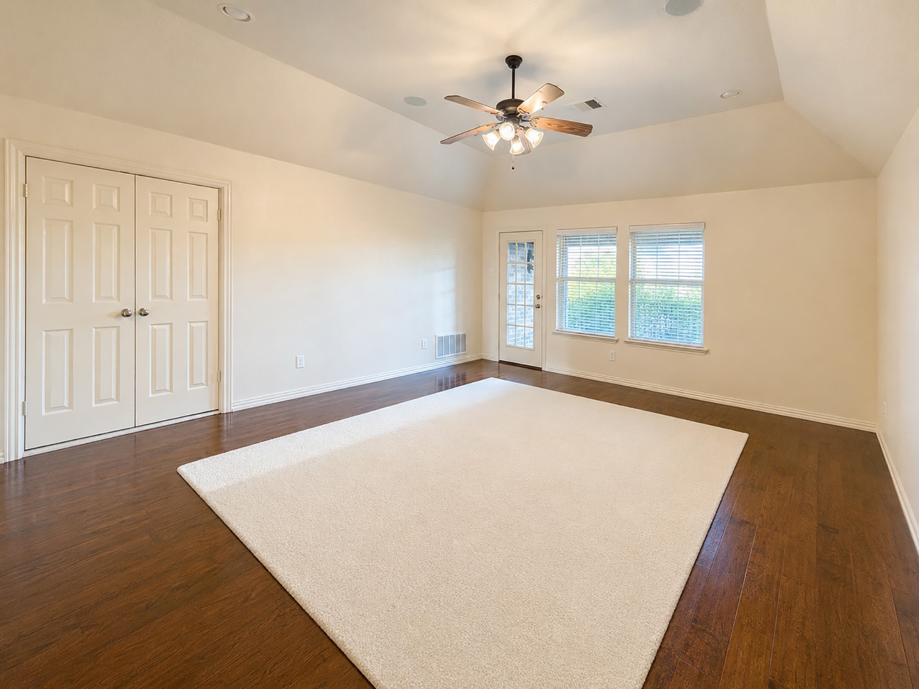 8317 Victoria Lane Lantana TX 76226