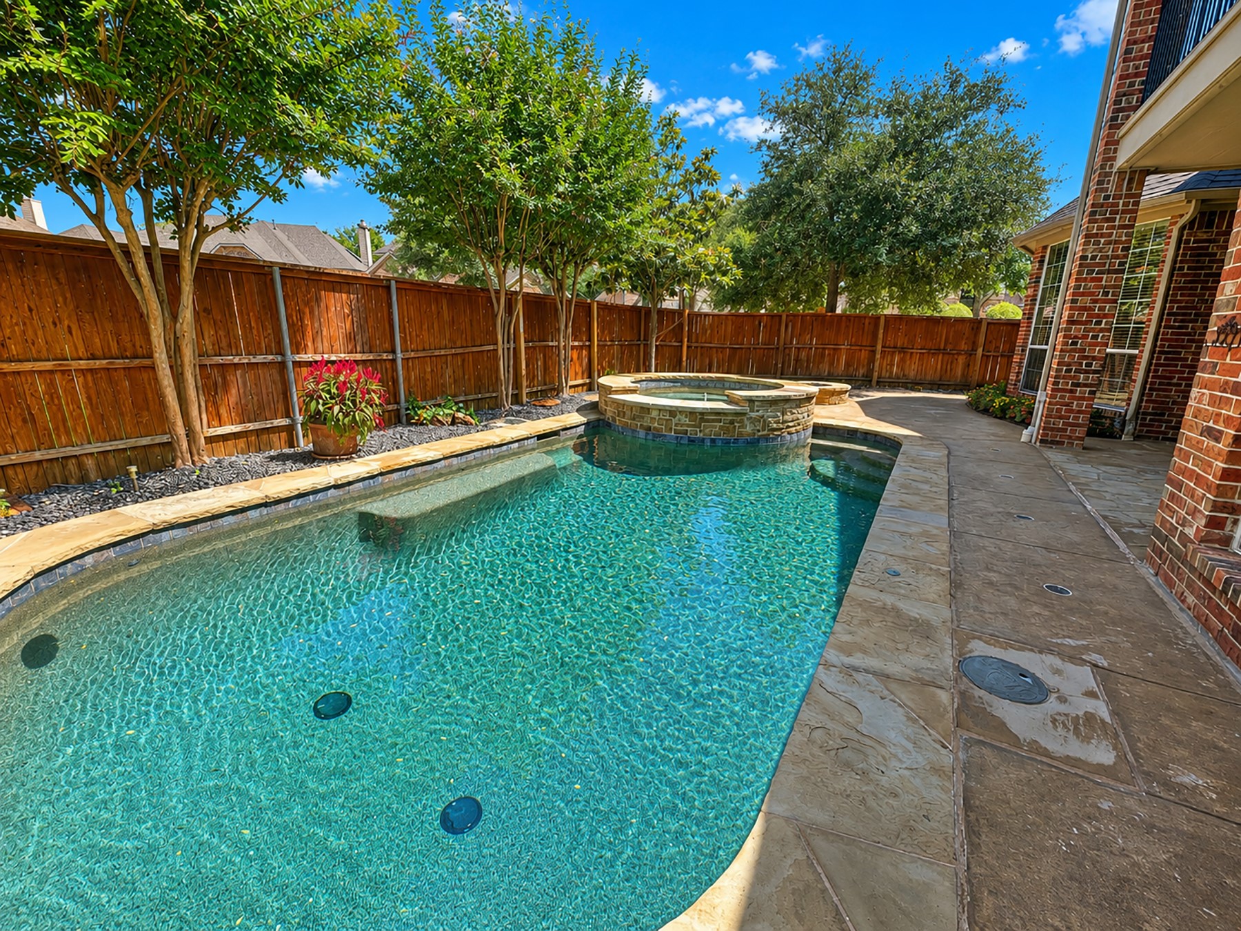 8317 Victoria Lane Lantana TX 76226