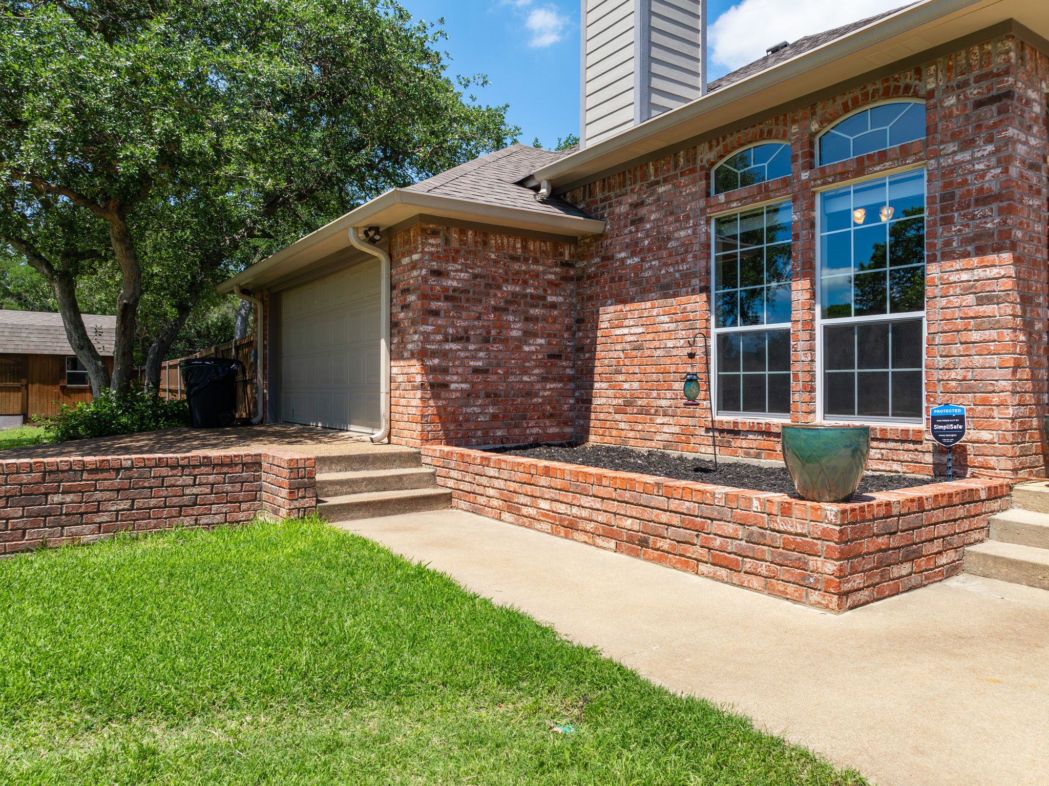 100 Twisted Oak Lane Crawford TX 76638