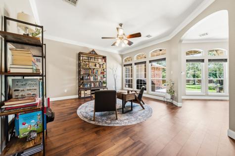 100 Twisted Oak Lane Crawford TX 76638