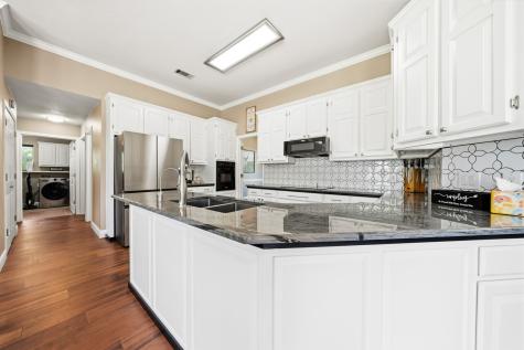 100 Twisted Oak Lane Crawford TX 76638