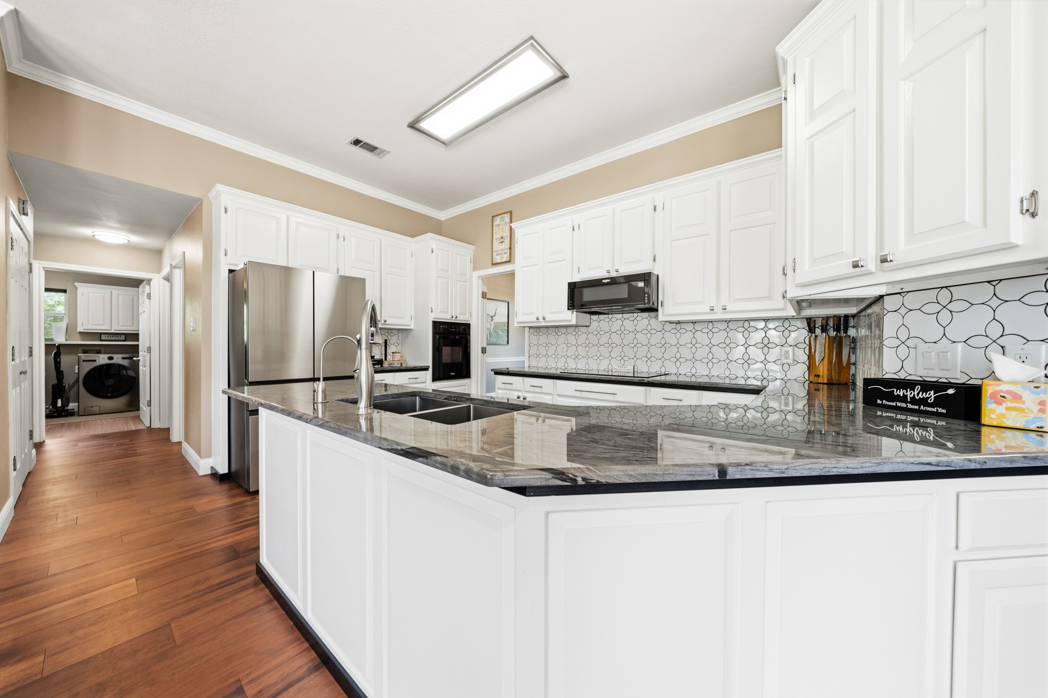 100 Twisted Oak Lane Crawford TX 76638
