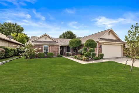 6628 High Lawn Terrace Watauga TX 76148