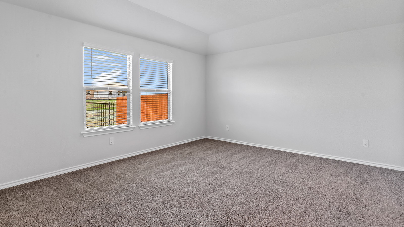 1736 Sand Pine Lane Fort Worth TX 76140