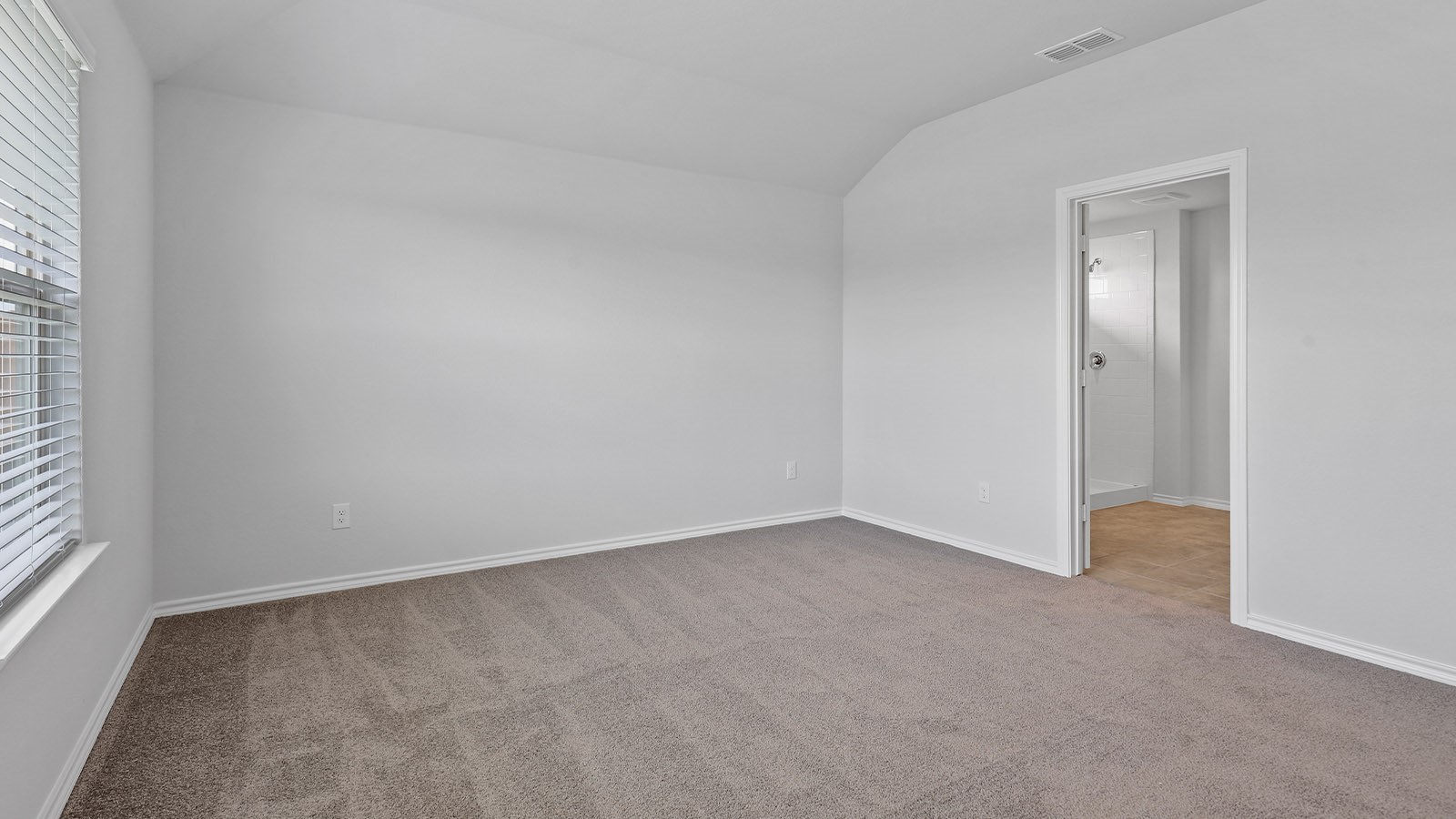 1736 Sand Pine Lane Fort Worth TX 76140