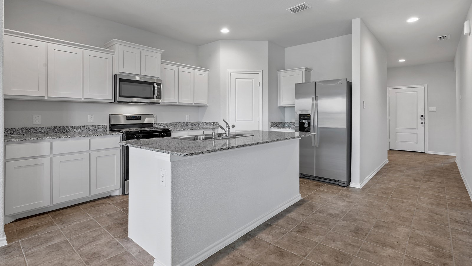 1736 Sand Pine Lane Fort Worth TX 76140