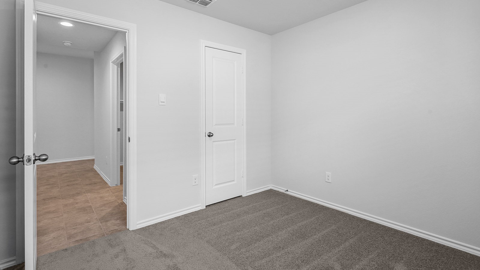 1736 Sand Pine Lane Fort Worth TX 76140