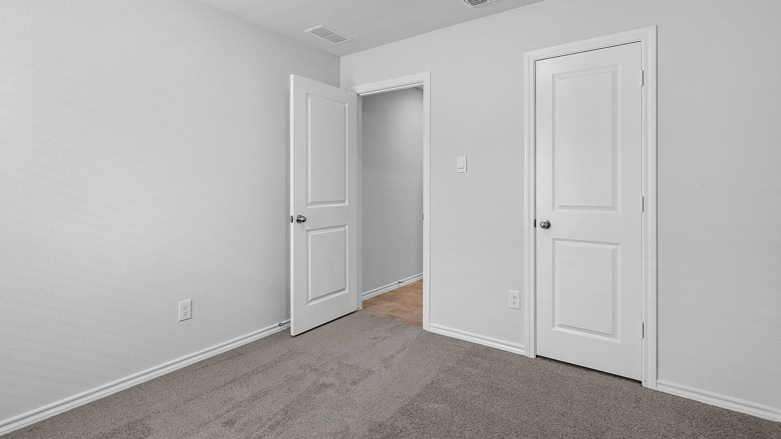 1736 Sand Pine Lane Fort Worth TX 76140