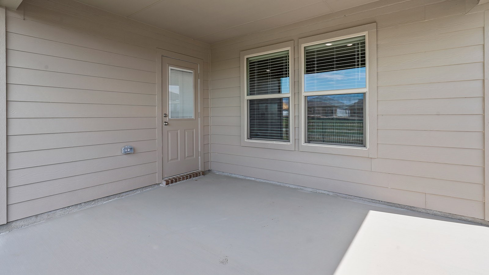 1736 Sand Pine Lane Fort Worth TX 76140