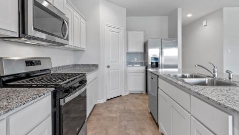 1736 Sand Pine Lane Fort Worth TX 76140