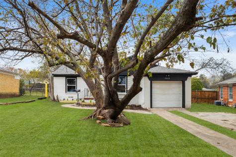 1932 Devonshire Drive Garland TX 75041