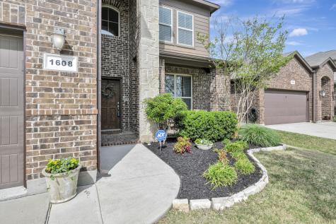 1608 Placitas Trail Fort Worth TX 76131