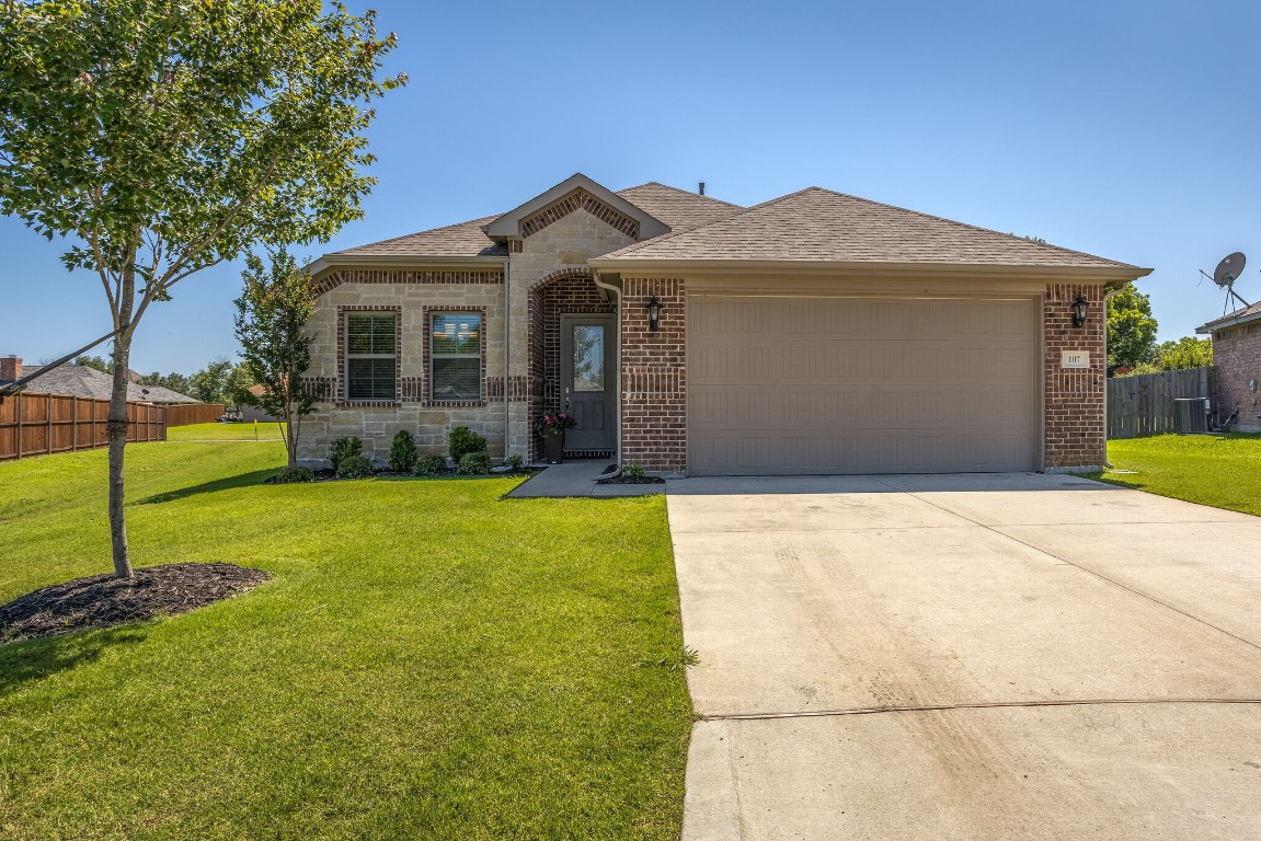 107 Westwood Court Bonham TX 75418
