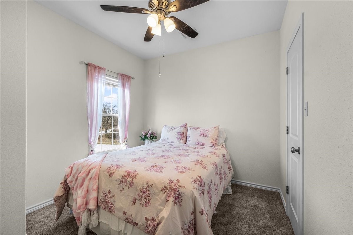1441 County Road 3791 Paradise TX 76073