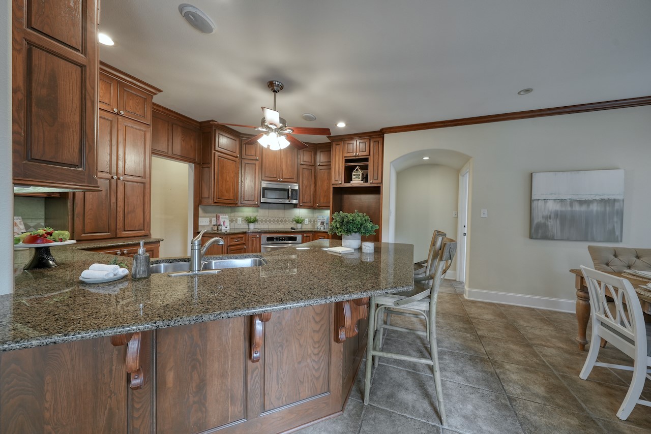 521 Hideaway Lane Central Hideaway TX 75771