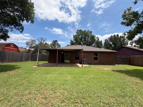 6304 Big Springs Drive Arlington TX 76001