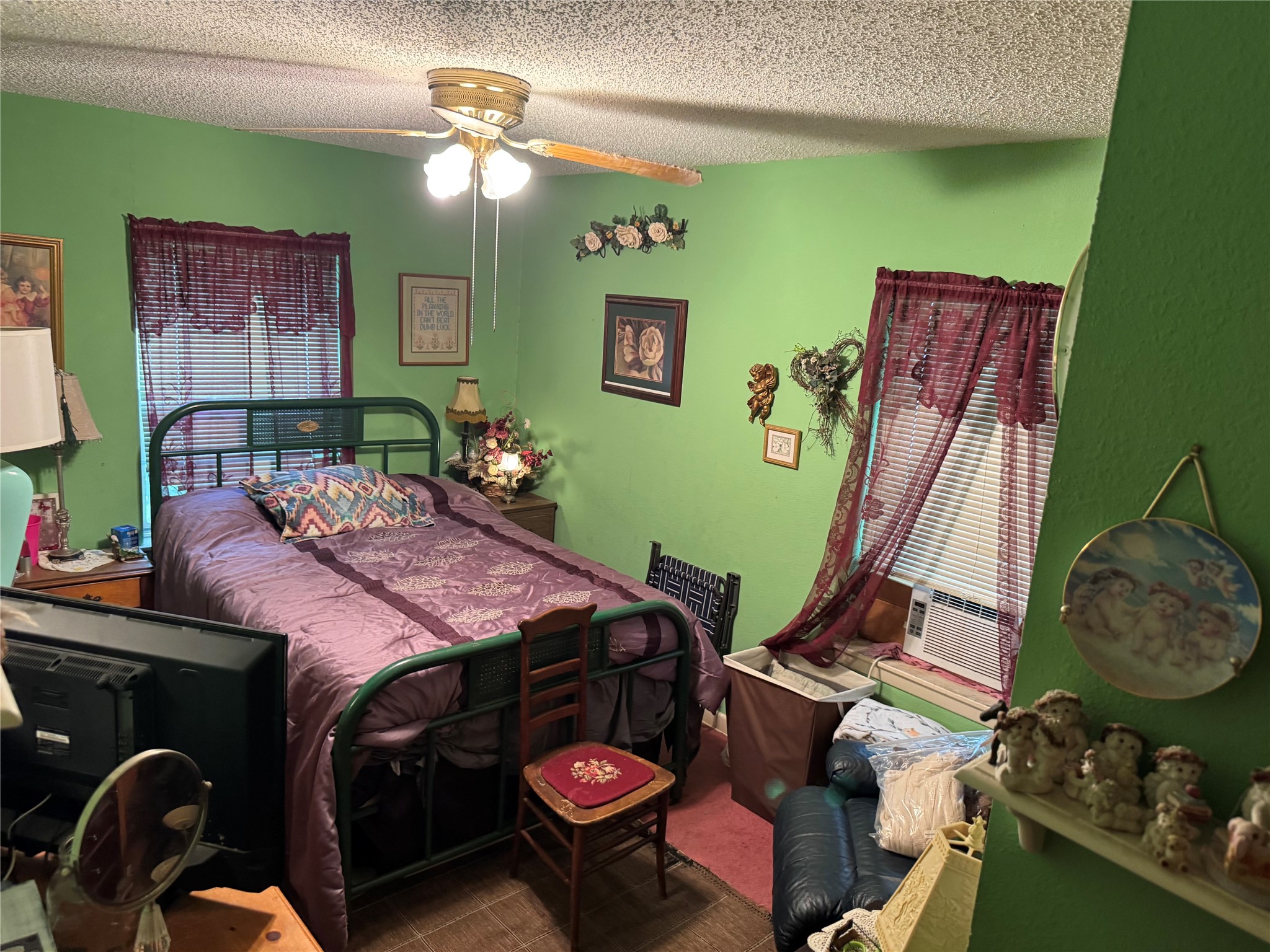 1407 Nichols Street Ennis TX 75119