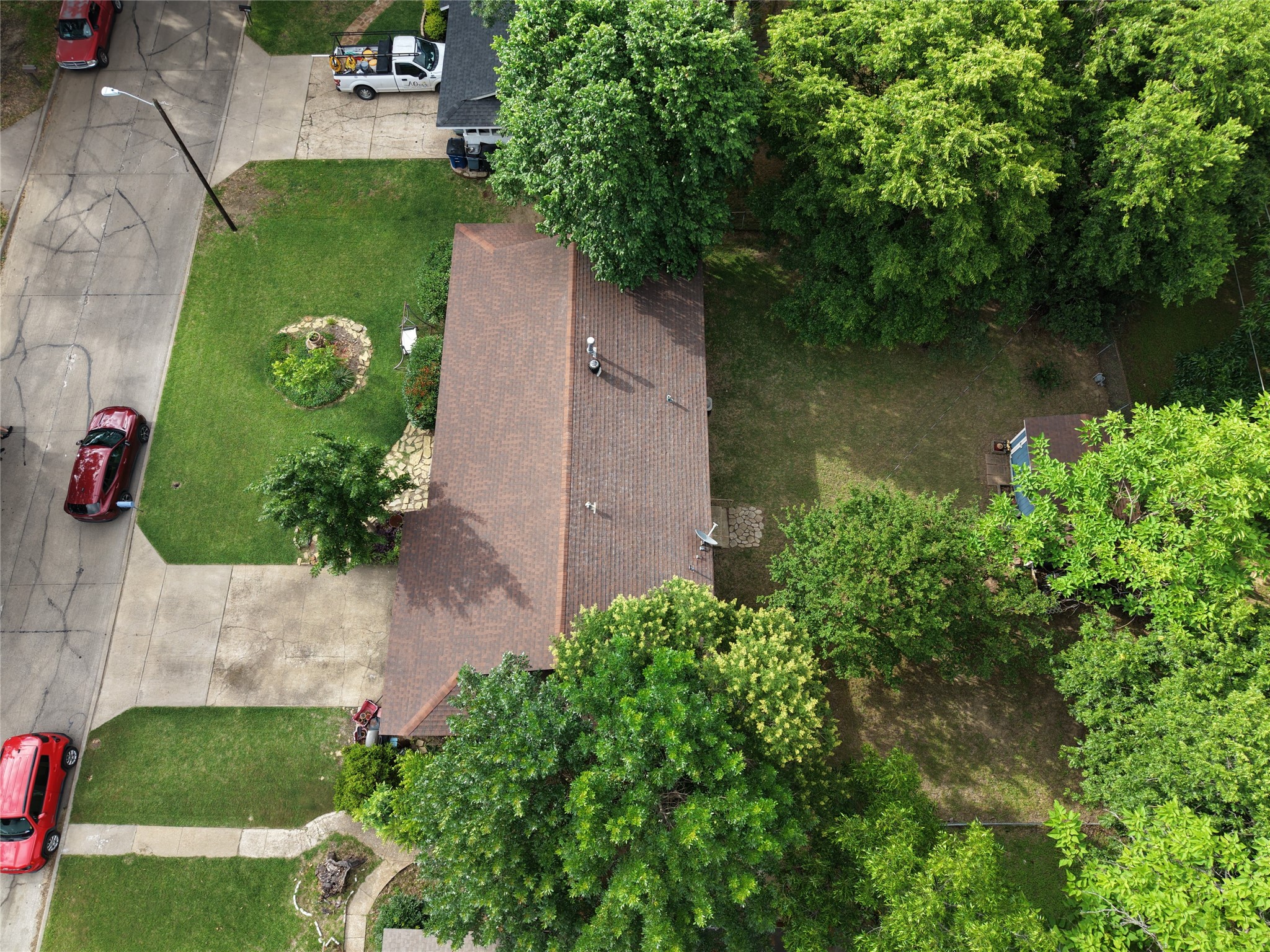 1407 Nichols Street Ennis TX 75119