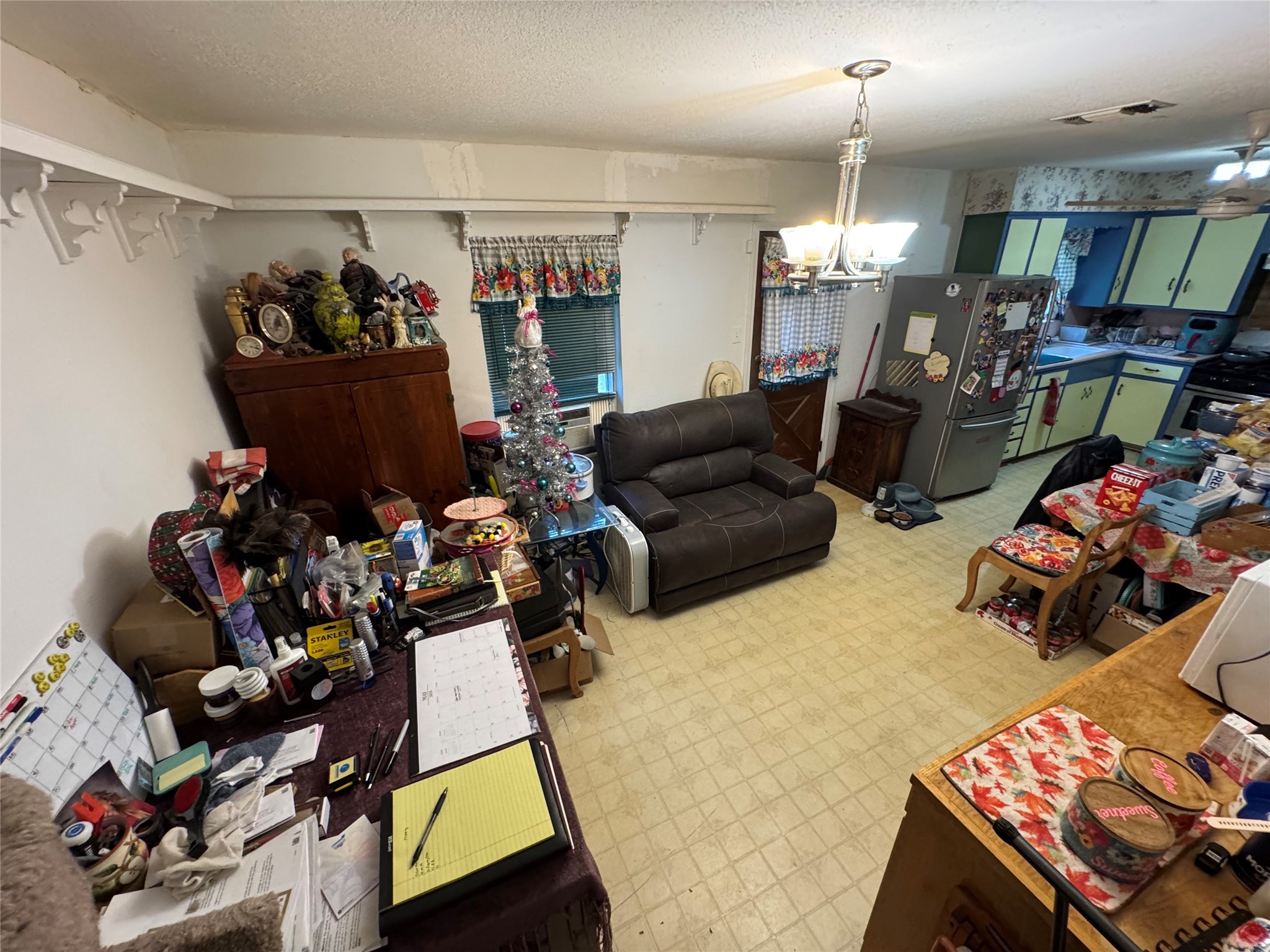 1407 Nichols Street Ennis TX 75119