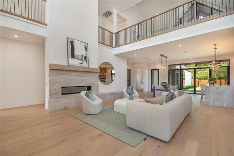 7619 Kenwell Street Dallas TX 75209