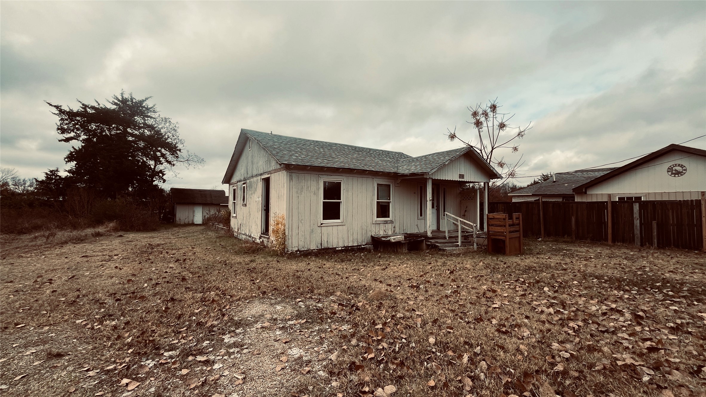 1445 Elk Creek Road Dallas TX 75253