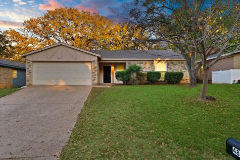 4807 Crestmont Court Arlington TX 76017