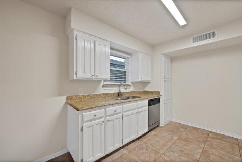 4807 Crestmont Court Arlington TX 76017