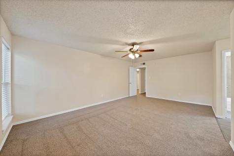4807 Crestmont Court Arlington TX 76017