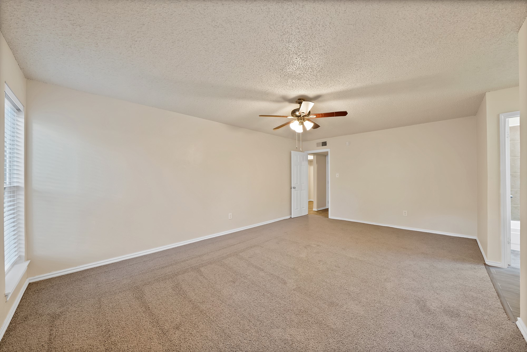 4807 Crestmont Court Arlington TX 76017