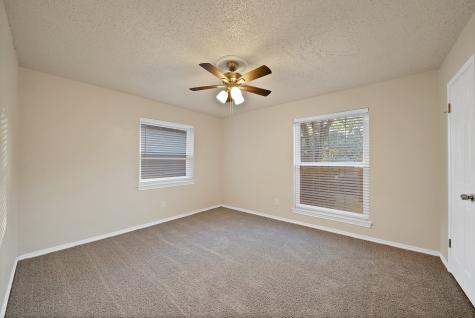 4807 Crestmont Court Arlington TX 76017