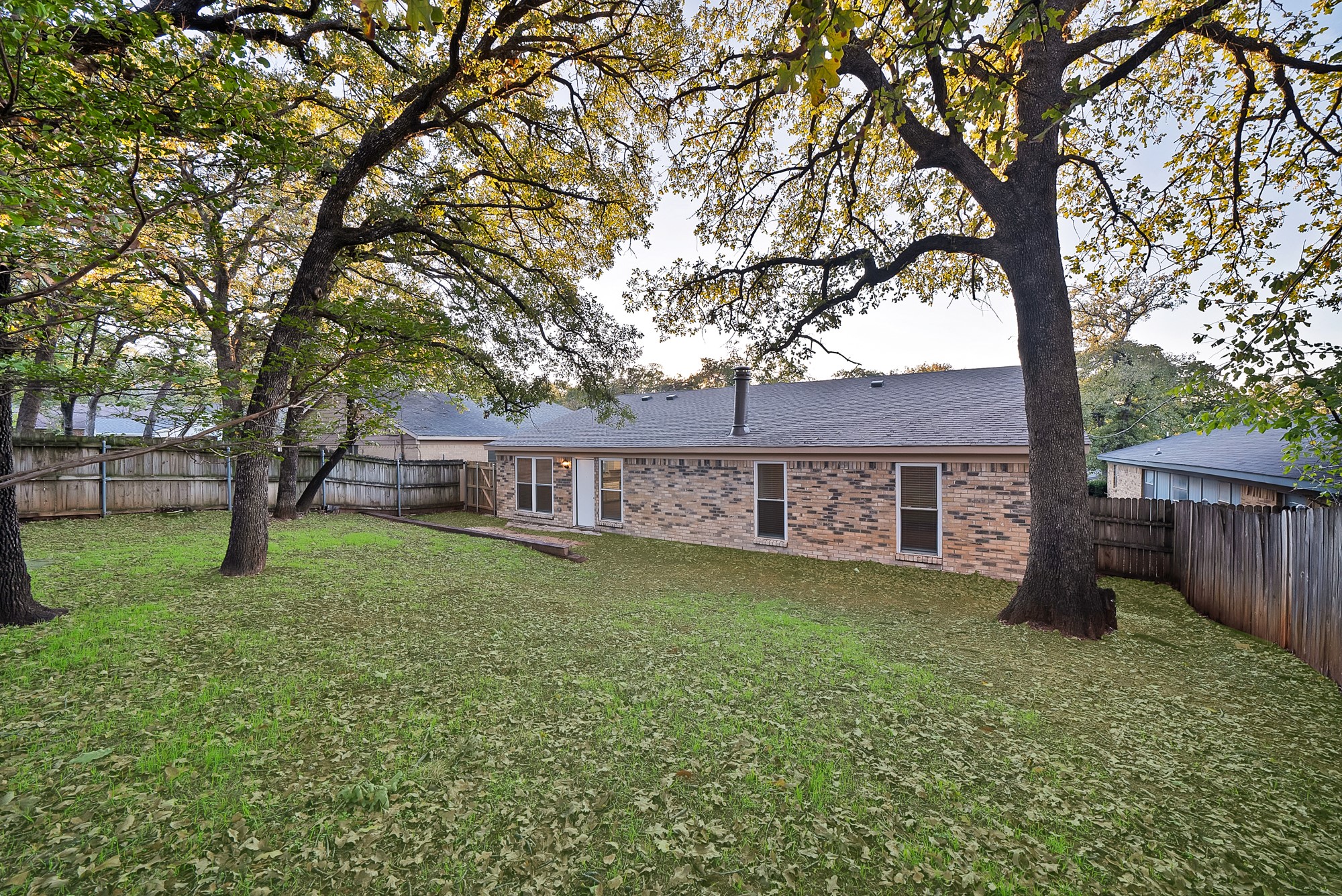4807 Crestmont Court Arlington TX 76017
