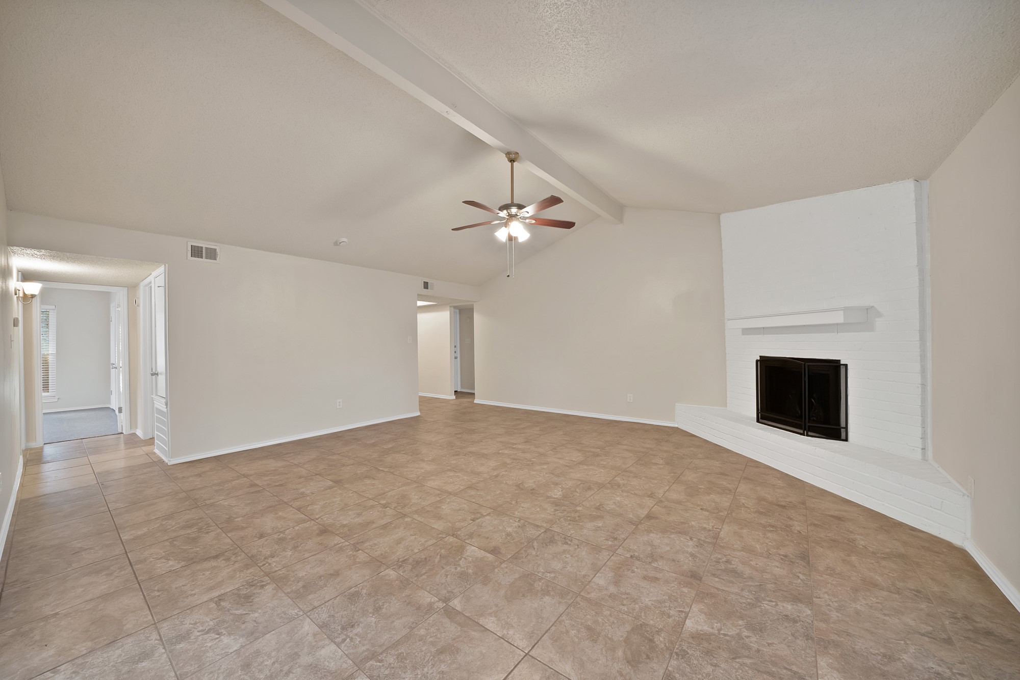 4807 Crestmont Court Arlington TX 76017