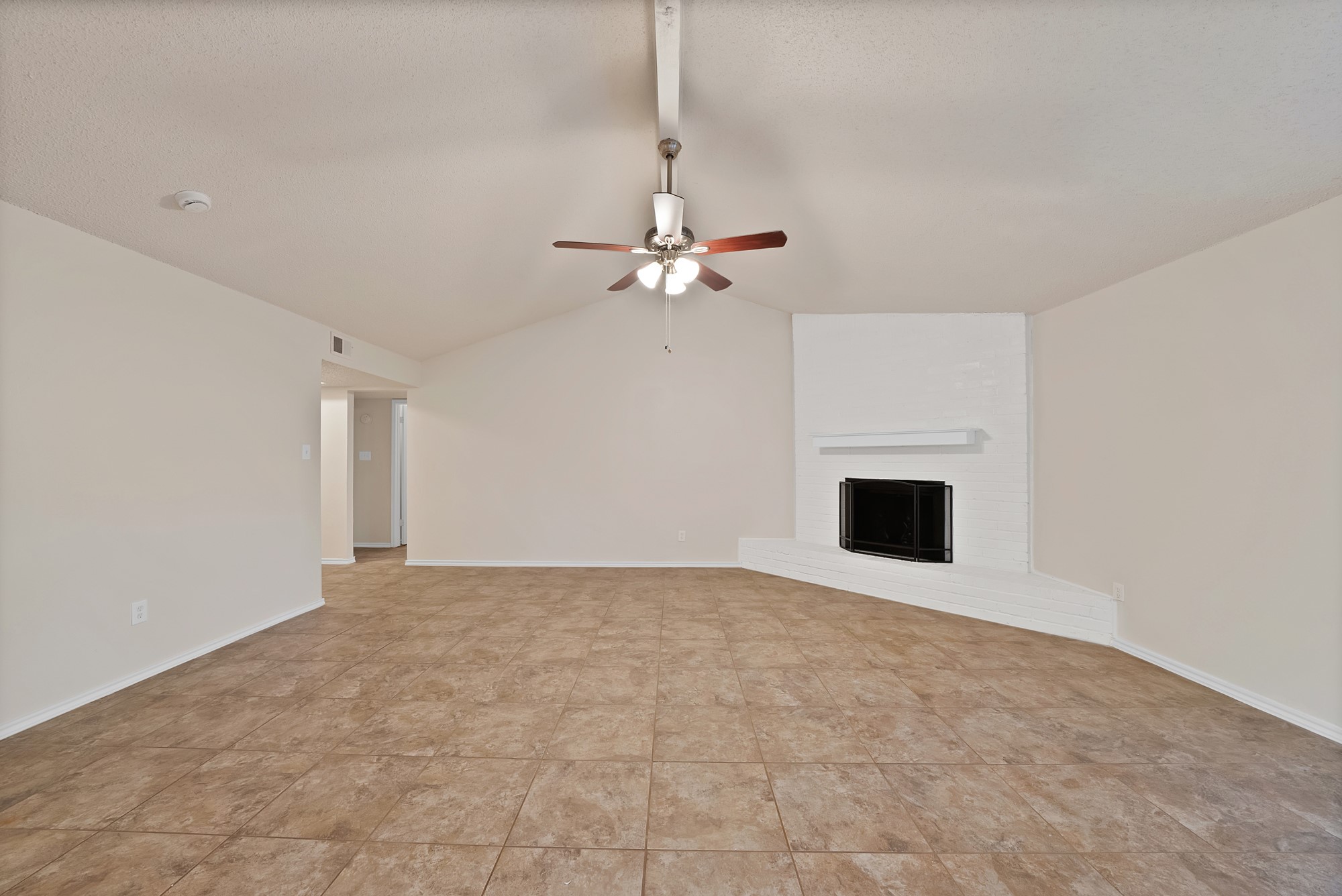 4807 Crestmont Court Arlington TX 76017