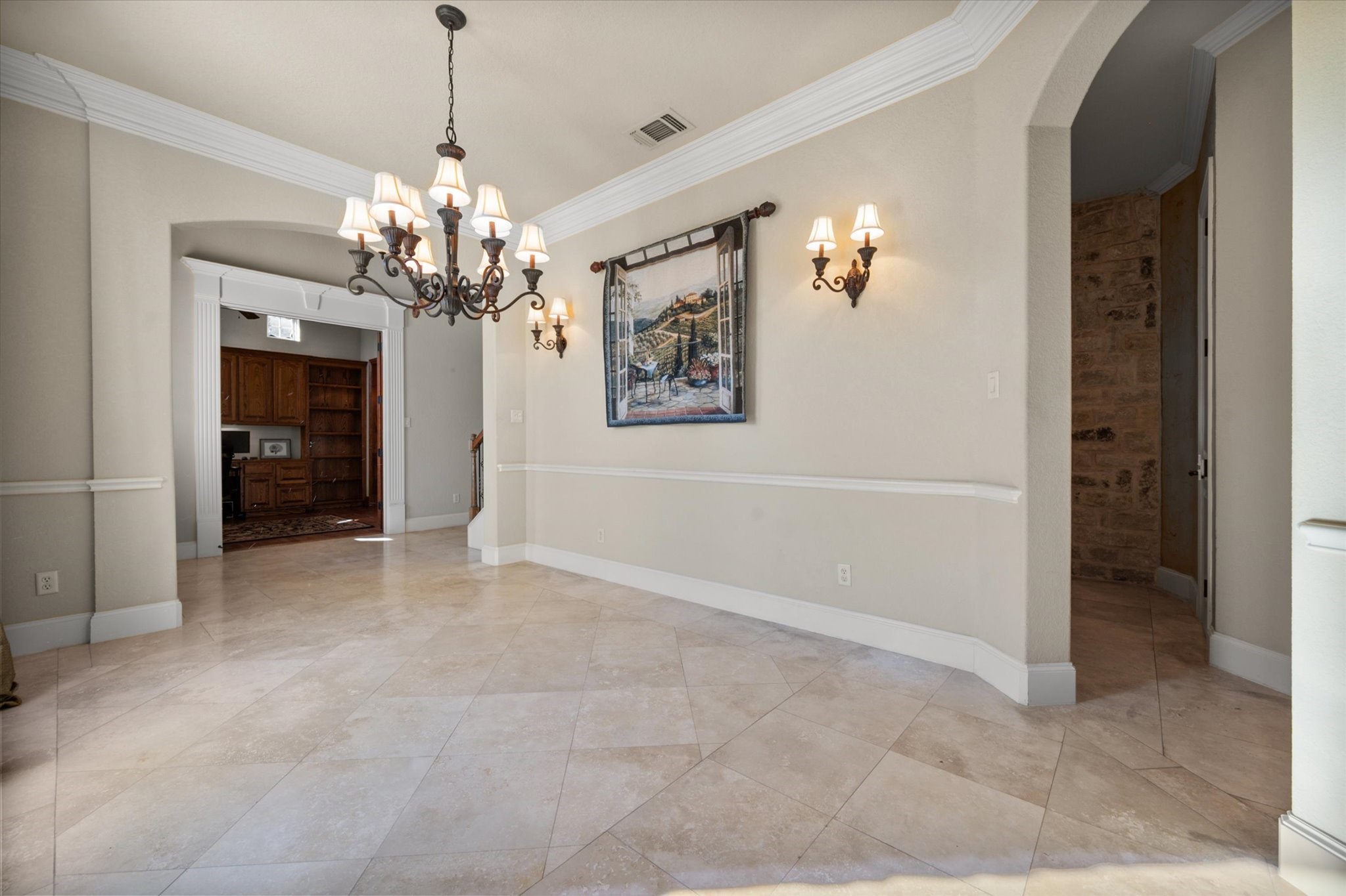 5904 St Ives Court Arlington TX 76017