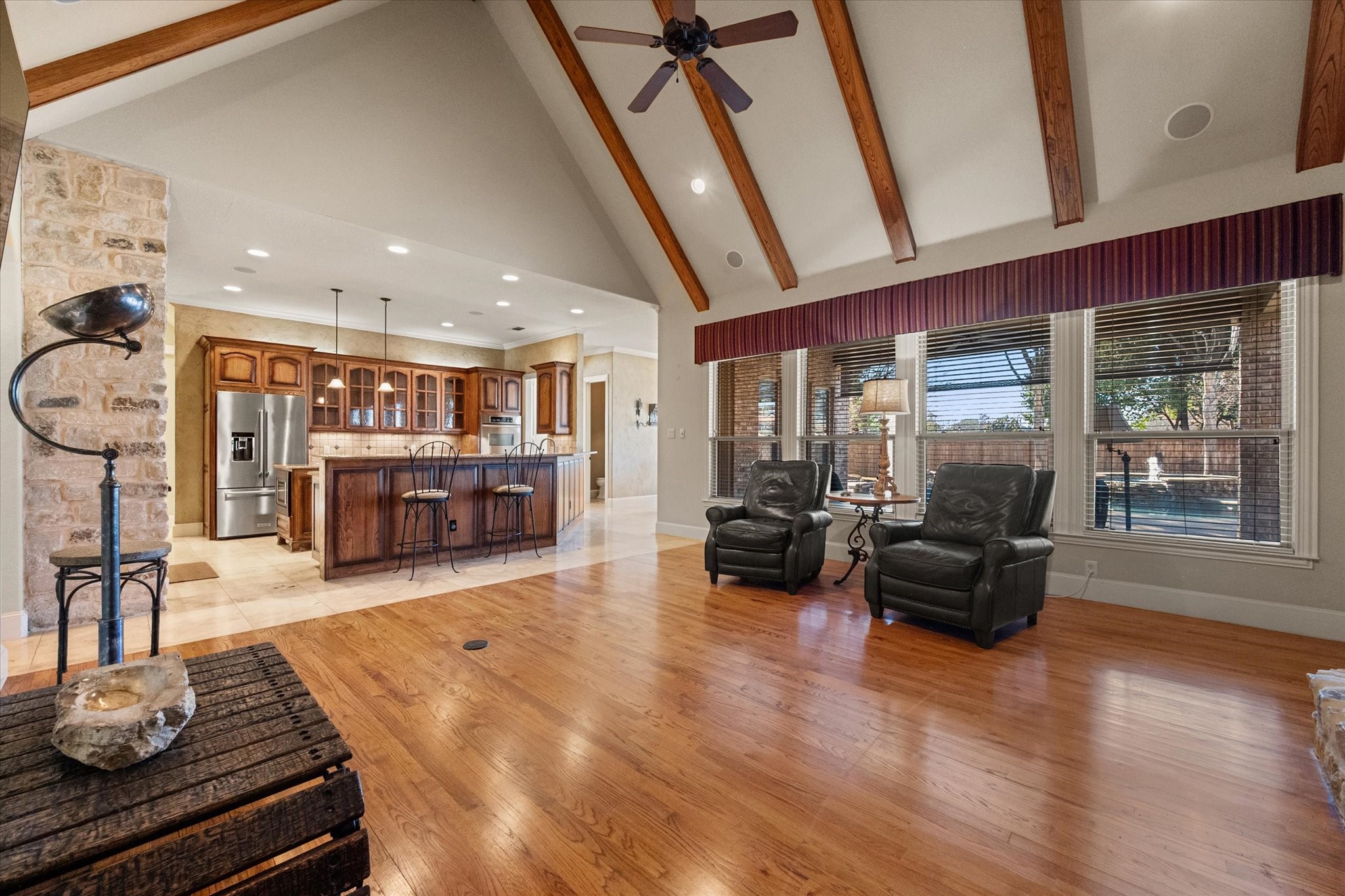 5904 St Ives Court Arlington TX 76017
