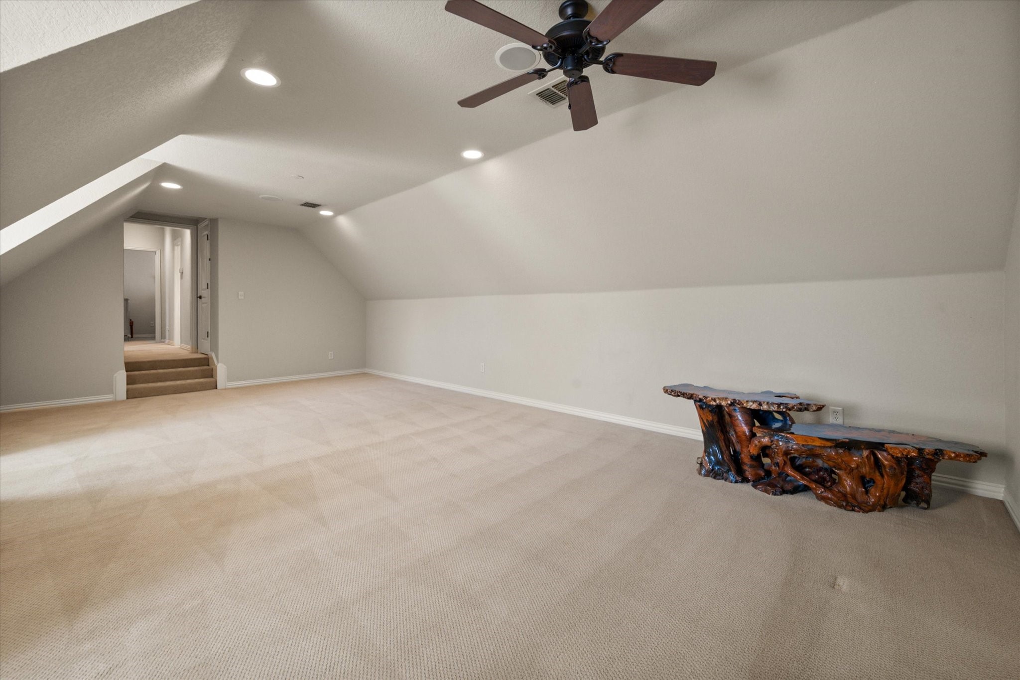 5904 St Ives Court Arlington TX 76017