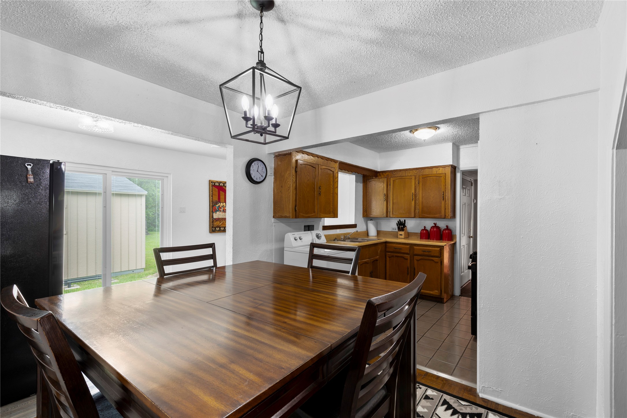 1109 N Jim Miller Road Dallas TX 75217