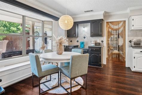 2705 Prairie Creek Court Plano TX 75075