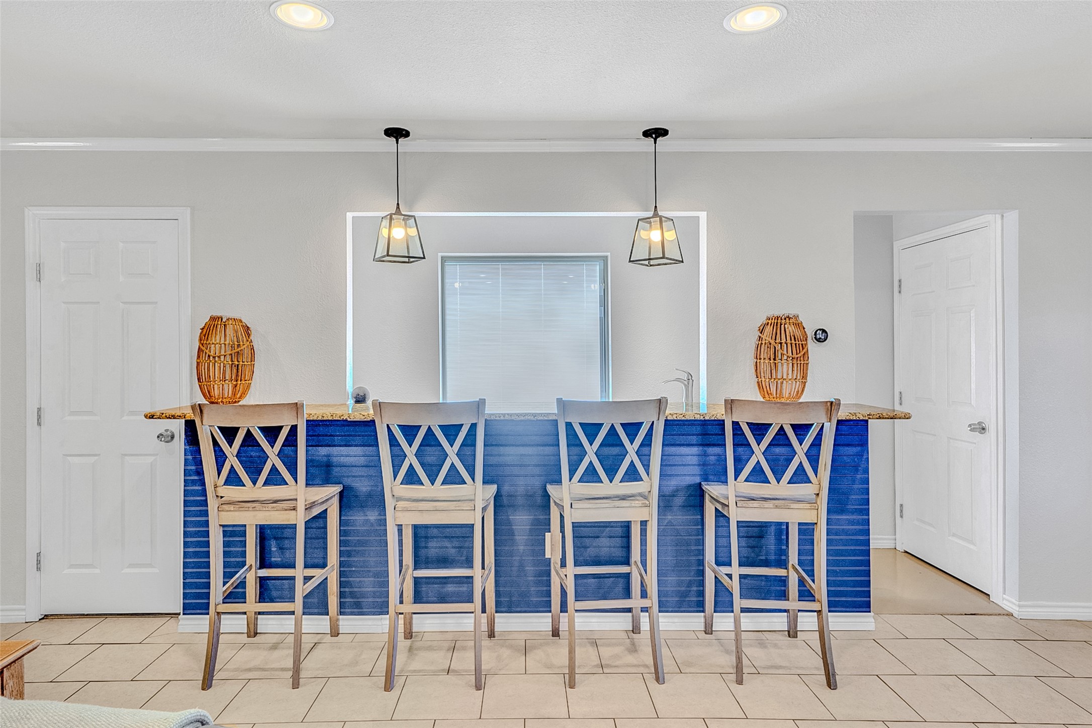704 Tahiti Drive Granbury TX 76048