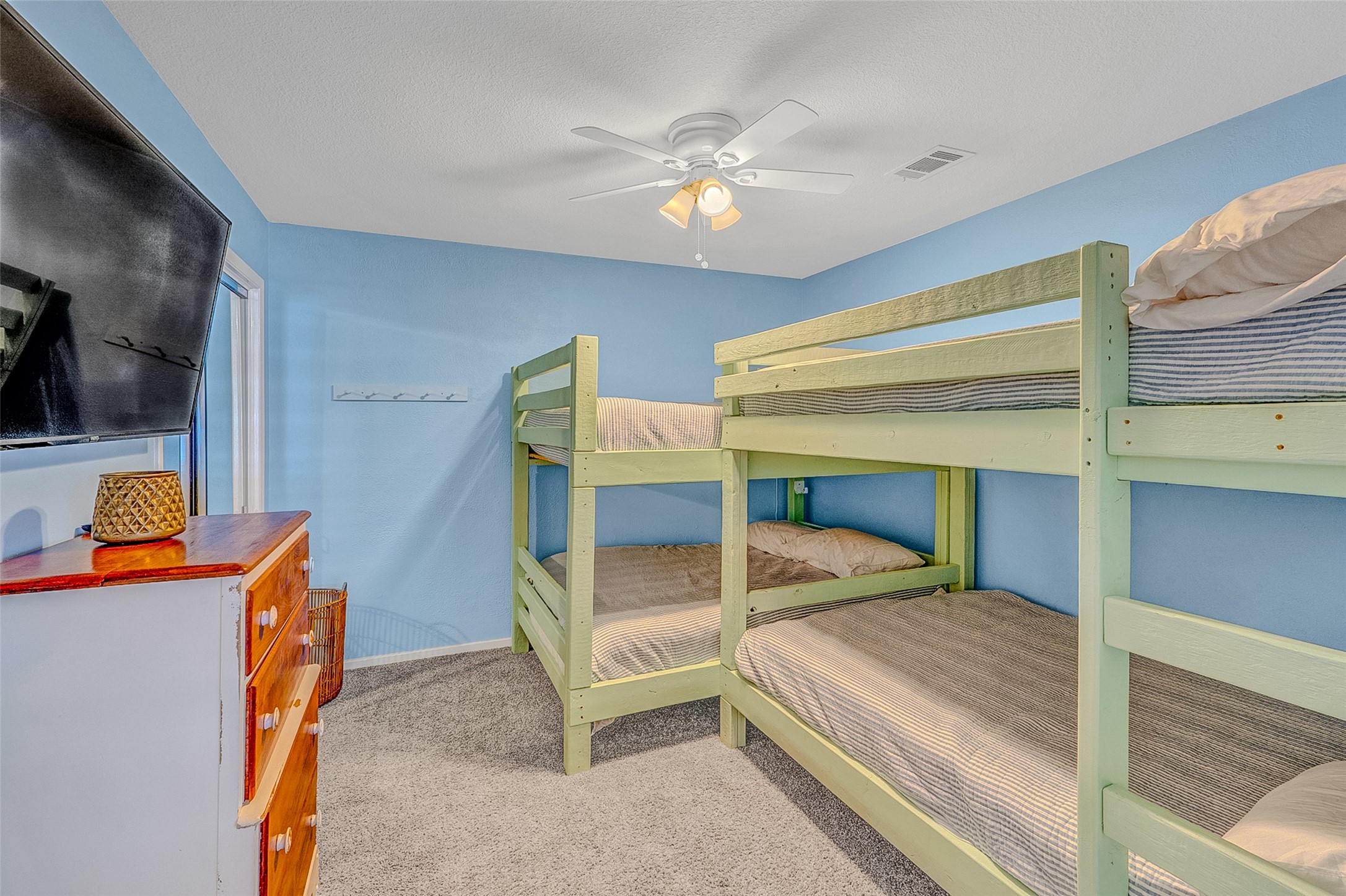 704 Tahiti Drive Granbury TX 76048